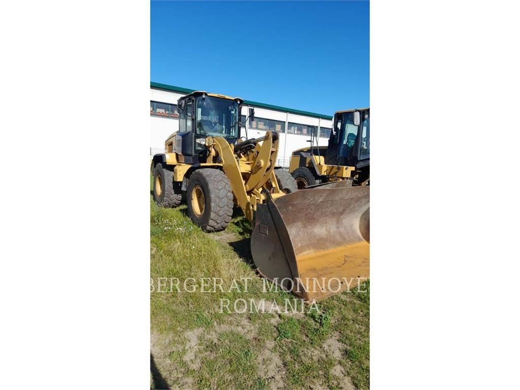 CAT 938M Kolesni nakladalci