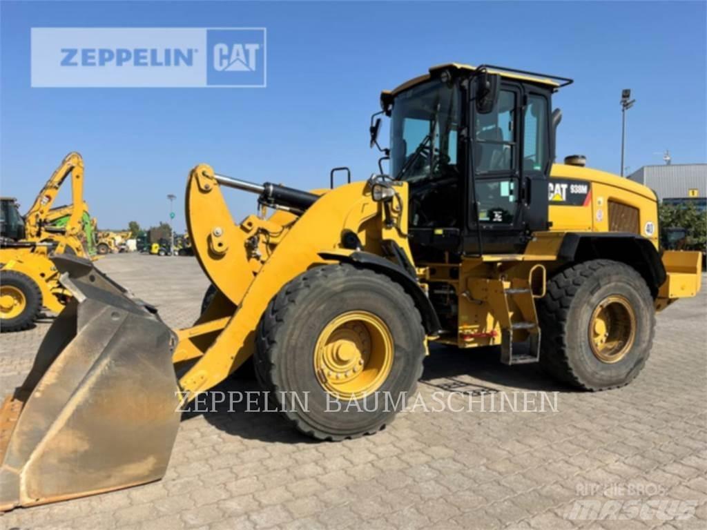CAT 938M Kolesni nakladalci