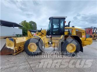 CAT 938M Kolesni nakladalci