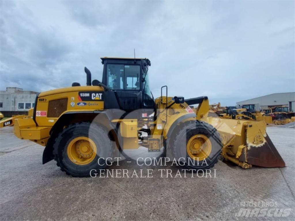 CAT 938M Kolesni nakladalci