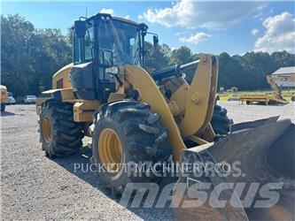 CAT 938M Kolesni nakladalci