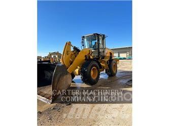 CAT 938M Kolesni nakladalci
