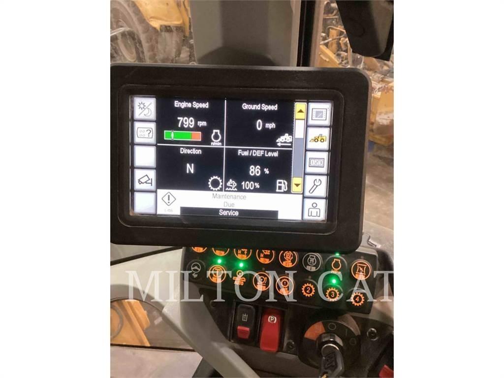 CAT 938M Kolesni nakladalci