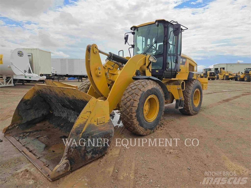 CAT 938M Kolesni nakladalci