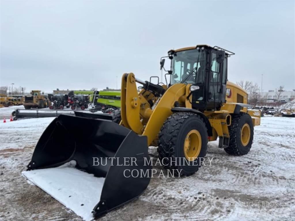 CAT 938M Kolesni nakladalci