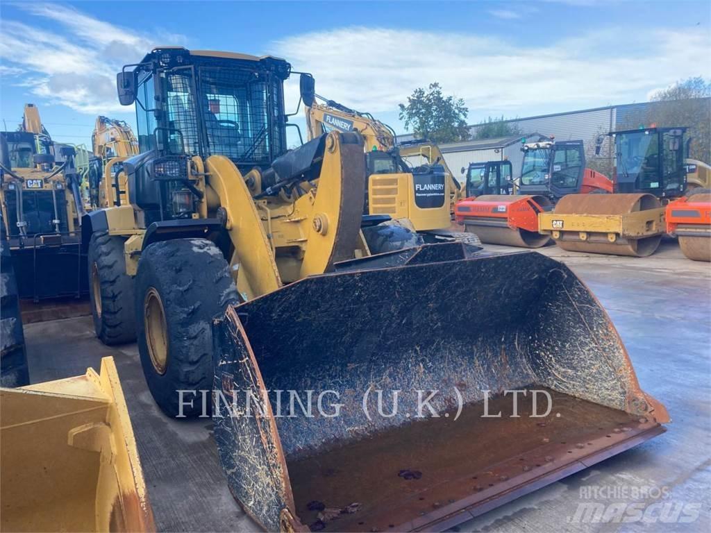 CAT 938M Kolesni nakladalci