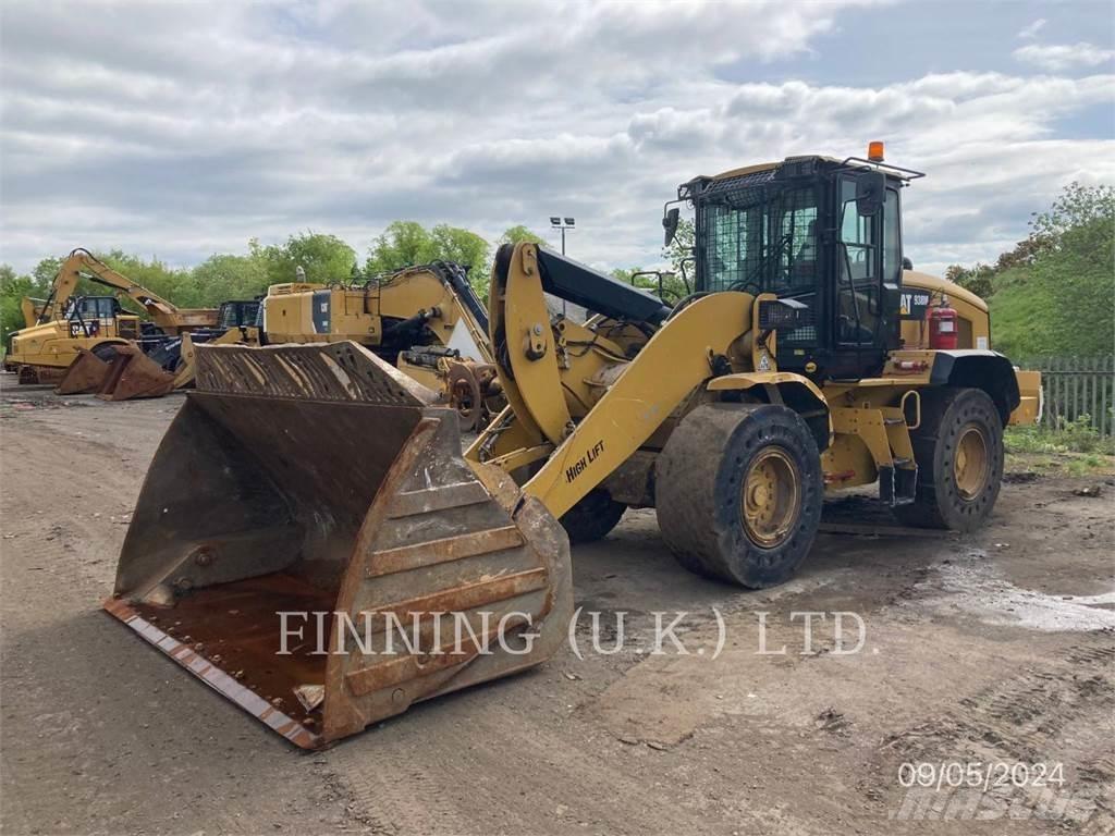 CAT 938M Kolesni nakladalci