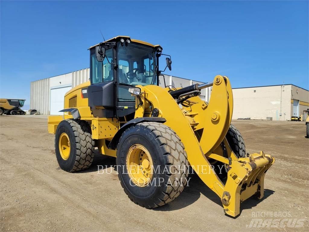 CAT 938M Kolesni nakladalci