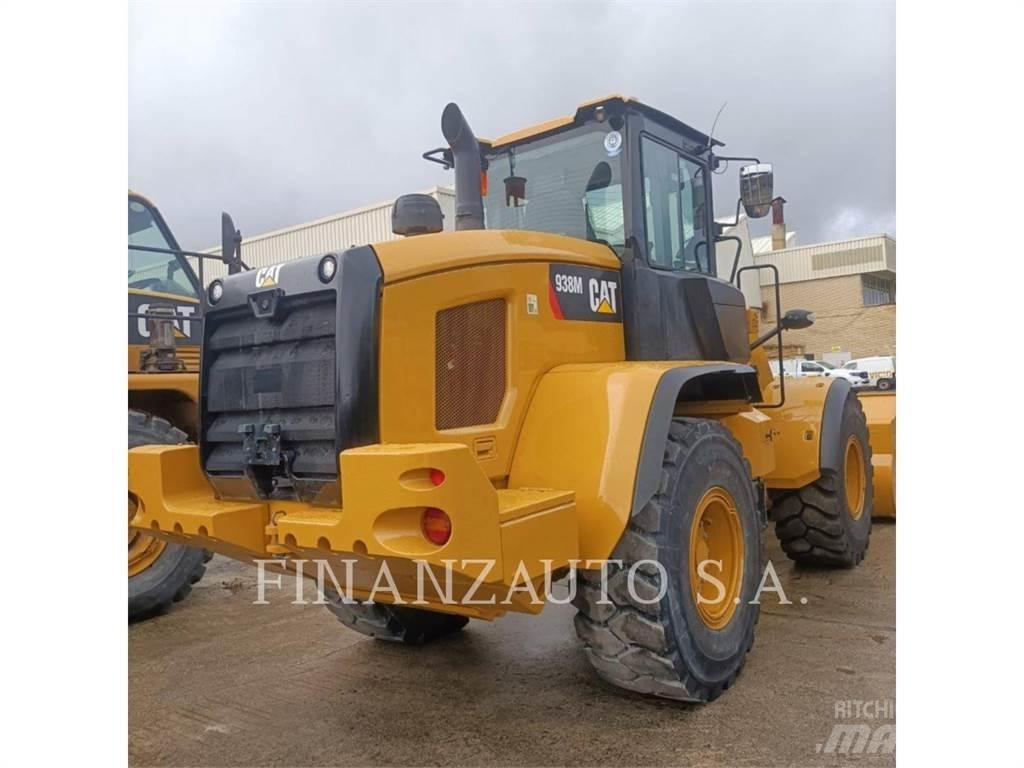 CAT 938M Kolesni nakladalci