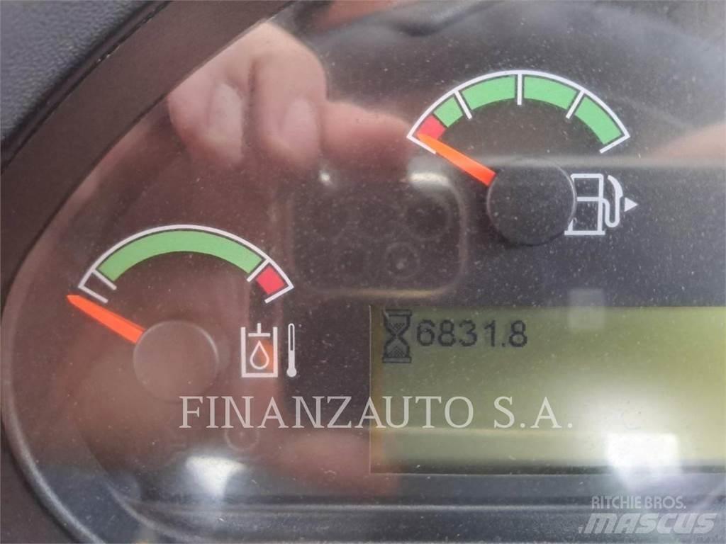 CAT 938M Kolesni nakladalci