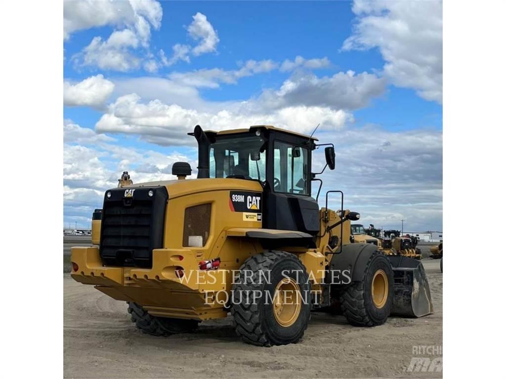 CAT 938M Kolesni nakladalci