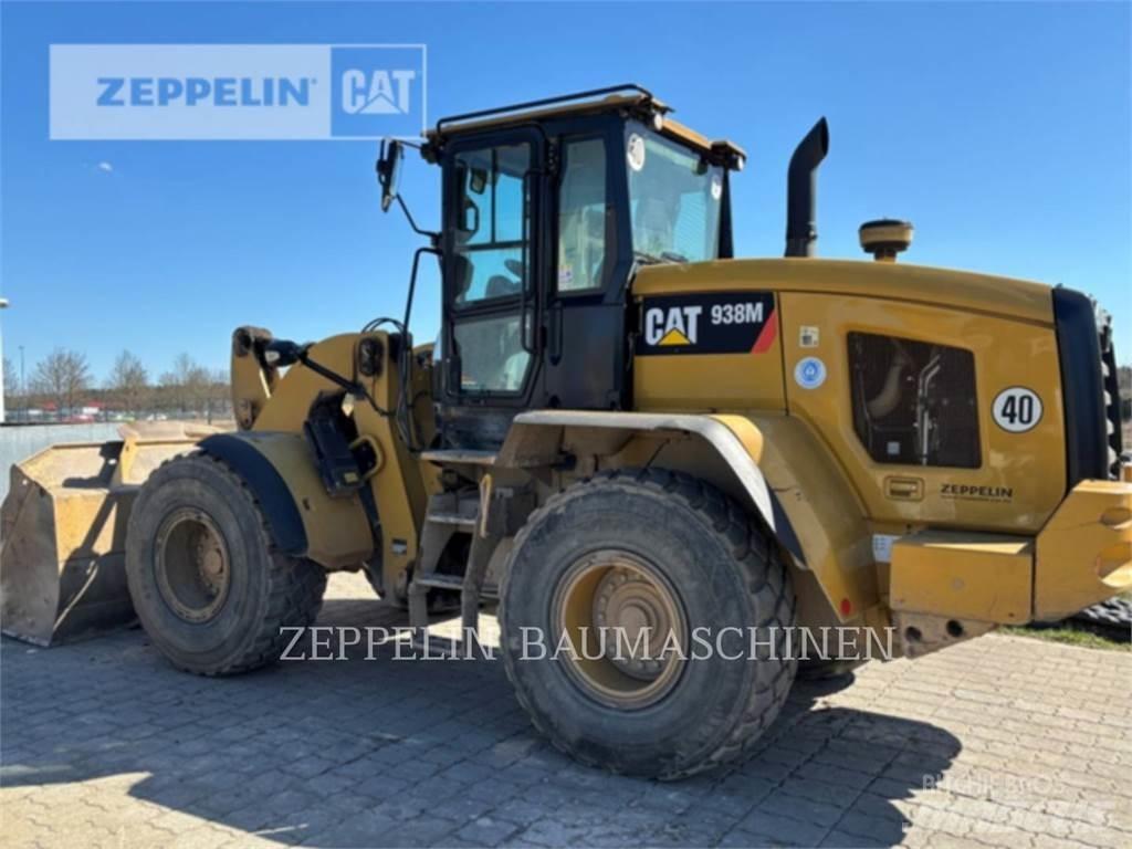 CAT 938M Kolesni nakladalci
