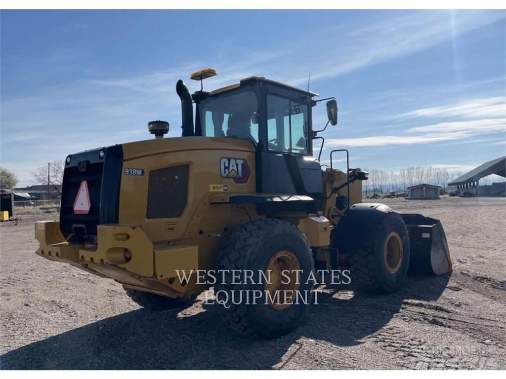 CAT 938M Kolesni nakladalci