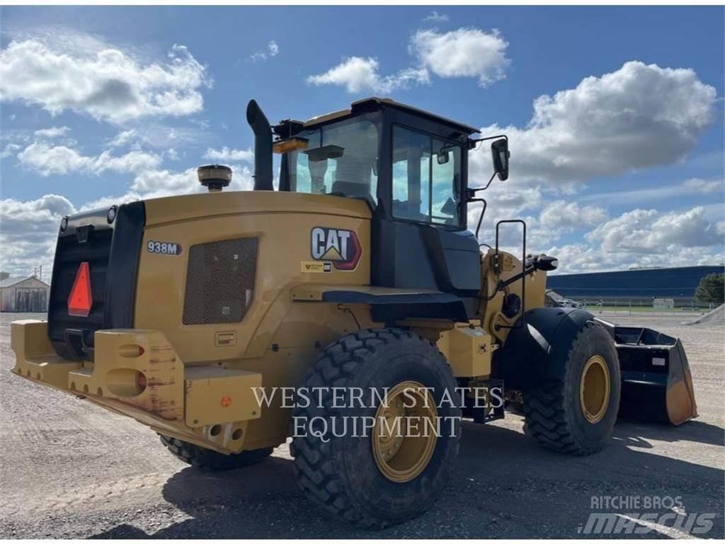 CAT 938M Kolesni nakladalci