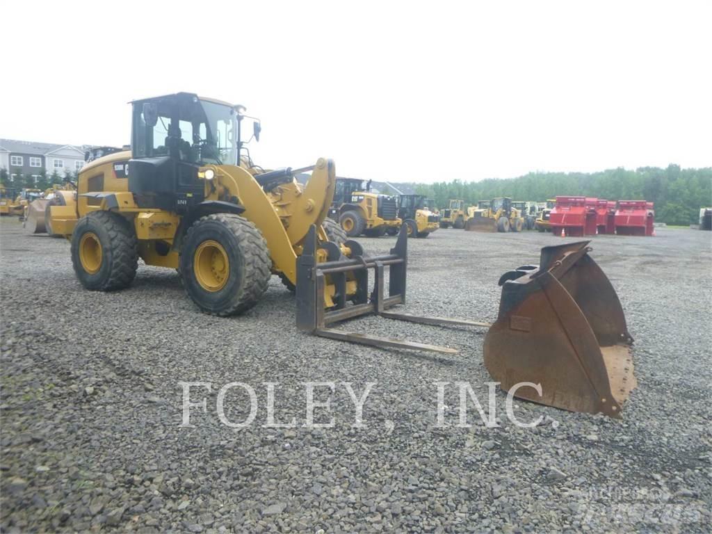 CAT 938M Kolesni nakladalci