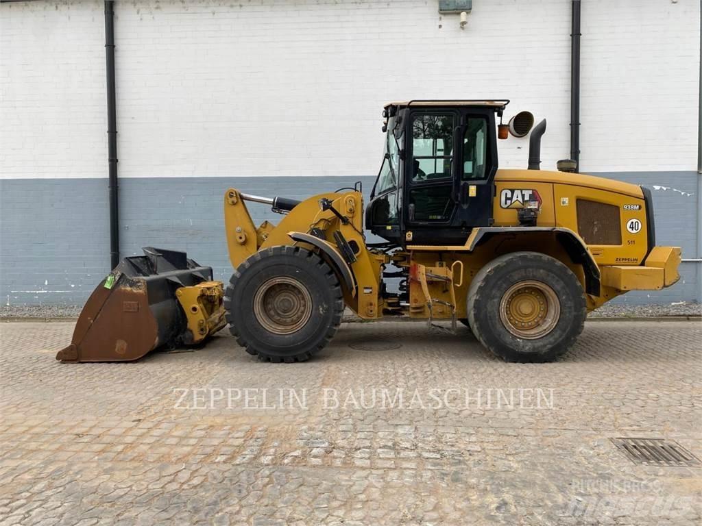 CAT 938M Kolesni nakladalci