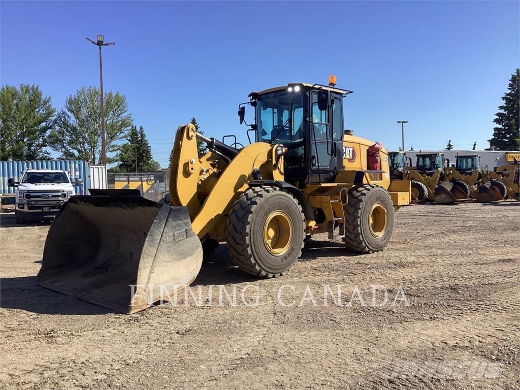 CAT 938M Kolesni nakladalci