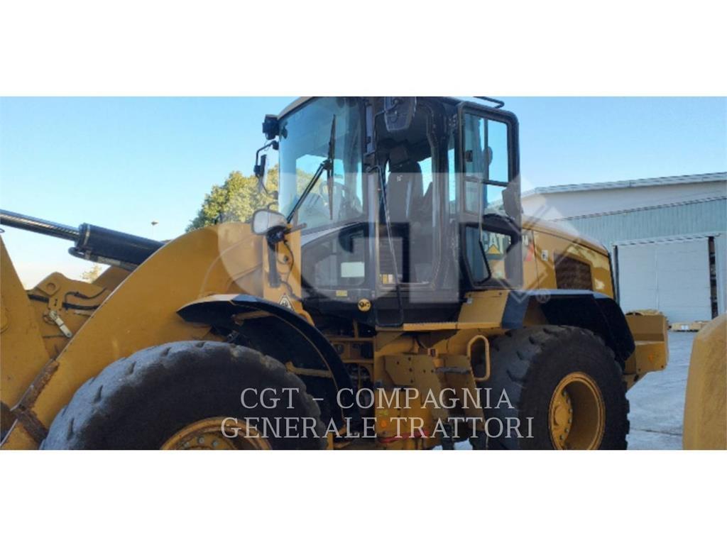 CAT 938M Kolesni nakladalci