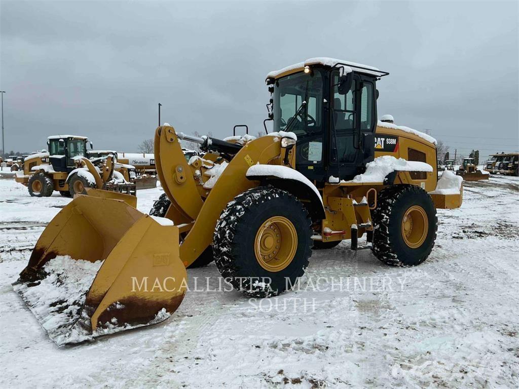 CAT 938M Kolesni nakladalci