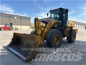 CAT 938M Kolesni nakladalci