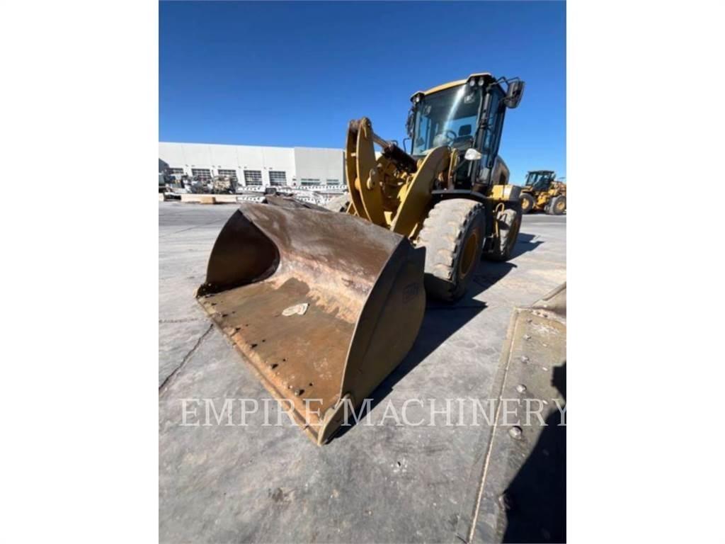 CAT 938M 3V FC Kolesni nakladalci