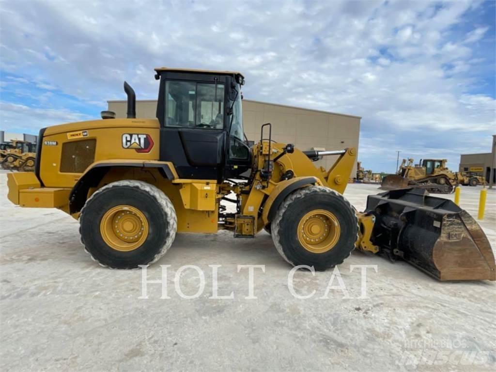 CAT 938M ISO Kolesni nakladalci