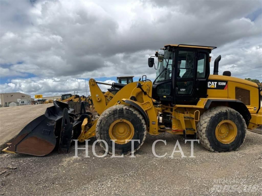 CAT 938M QC Kolesni nakladalci