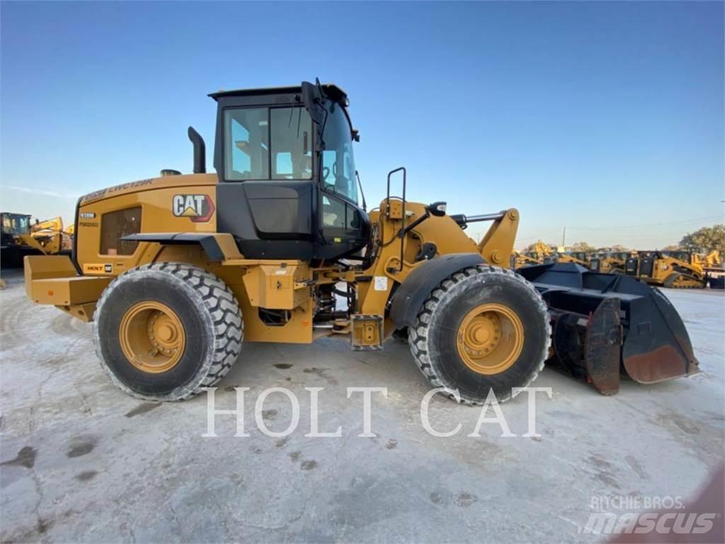 CAT 938M QC Kolesni nakladalci
