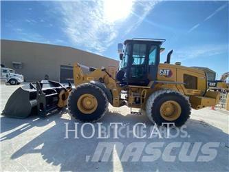 CAT 938M QC Kolesni nakladalci