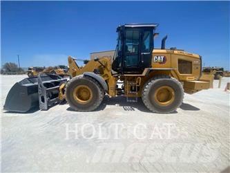 CAT 938M QC Kolesni nakladalci