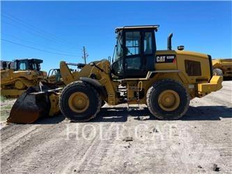 CAT 938M QC Kolesni nakladalci