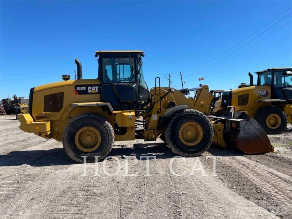CAT 938M QC Kolesni nakladalci