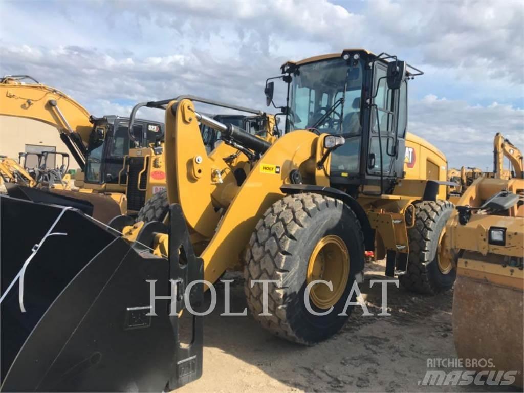 CAT 938M QC Kolesni nakladalci