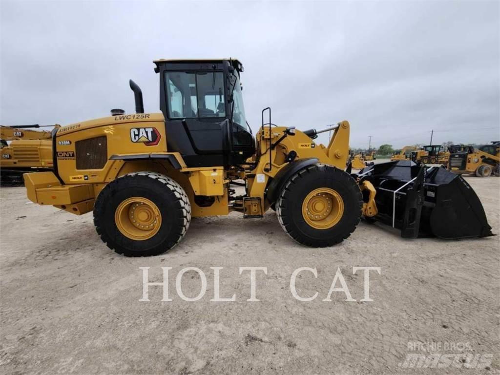 CAT 938M QC Kolesni nakladalci
