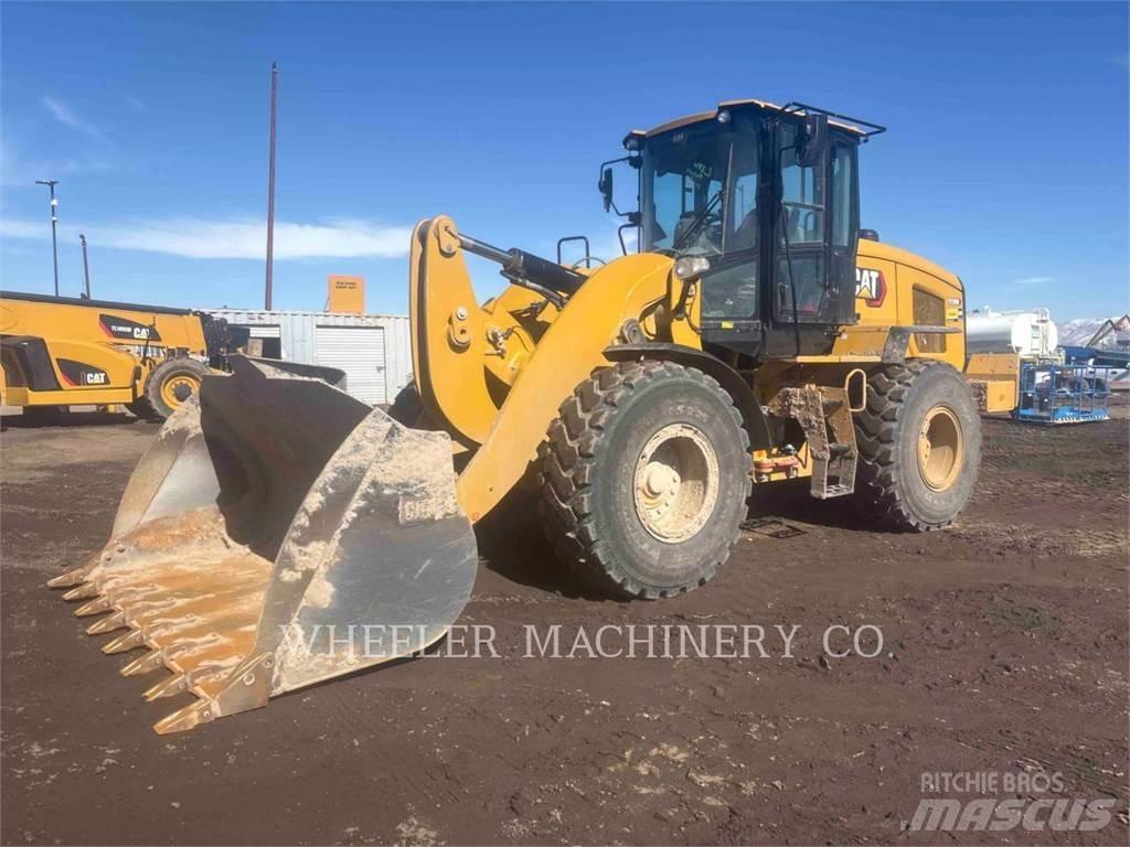CAT 938M QC Kolesni nakladalci
