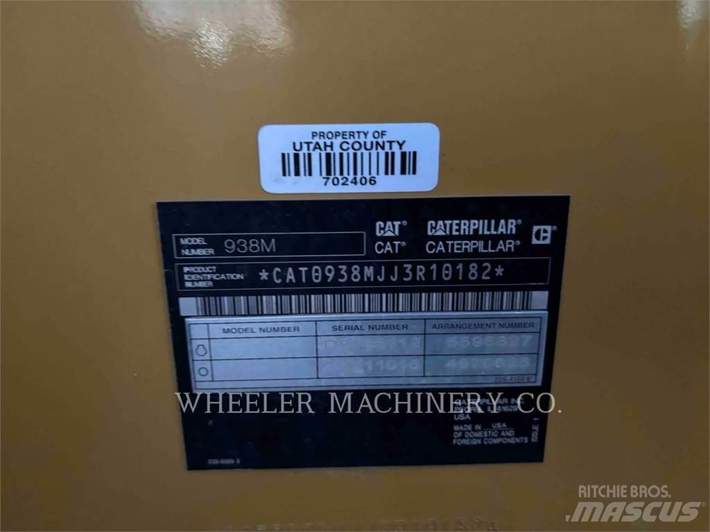 CAT 938M QC 3V Kolesni nakladalci