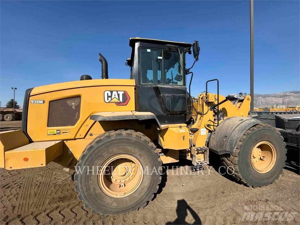 CAT 938M QC 3V Kolesni nakladalci