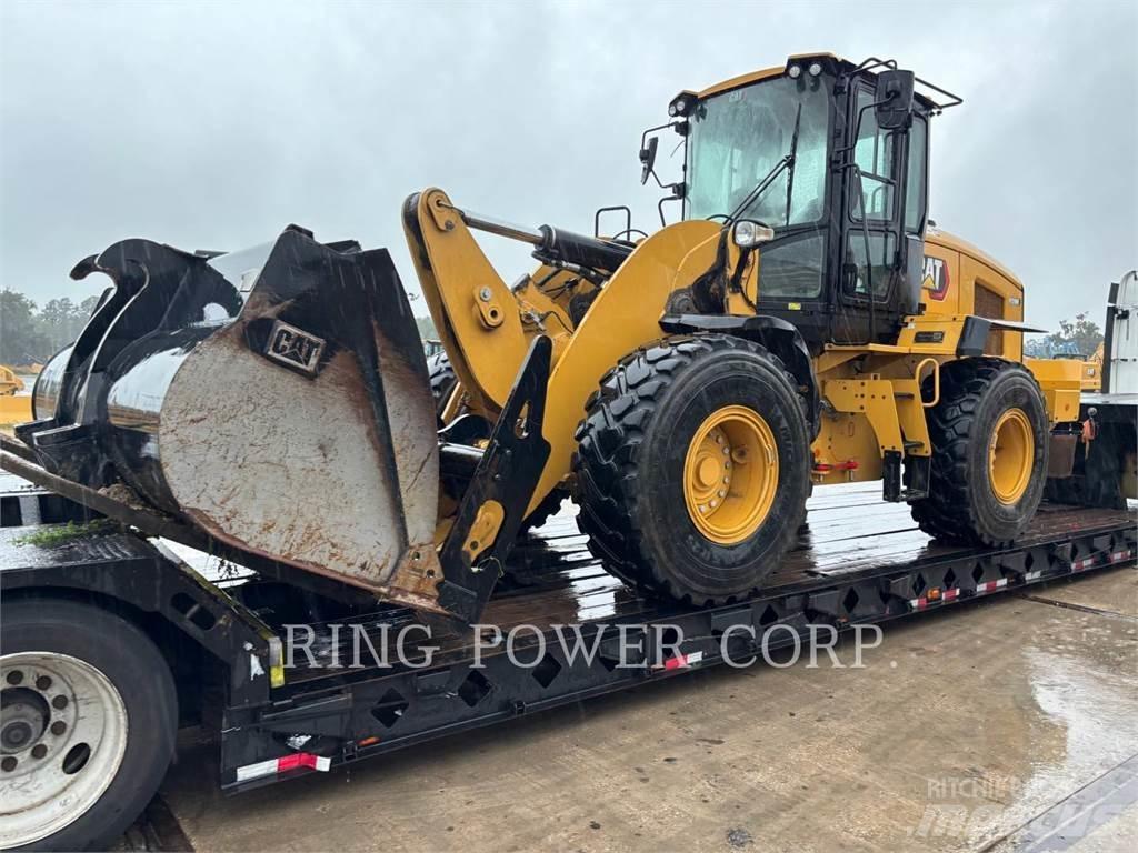 CAT 938MQC3V Kolesni nakladalci