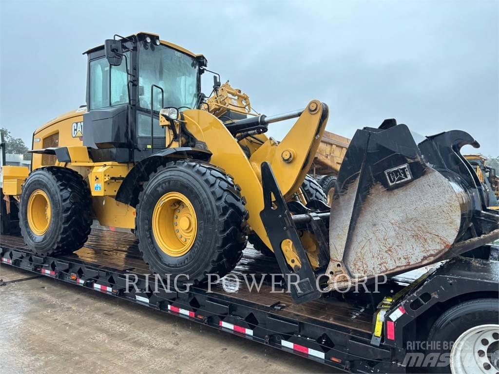 CAT 938MQC3V Kolesni nakladalci