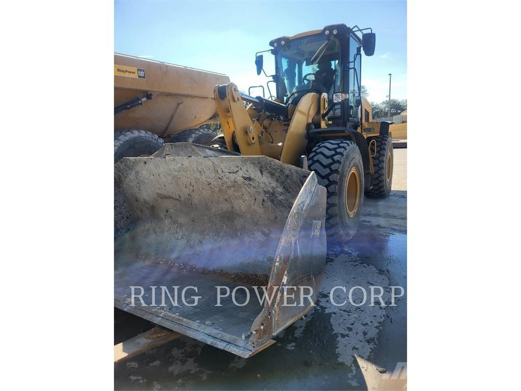 CAT 938QC Kolesni nakladalci