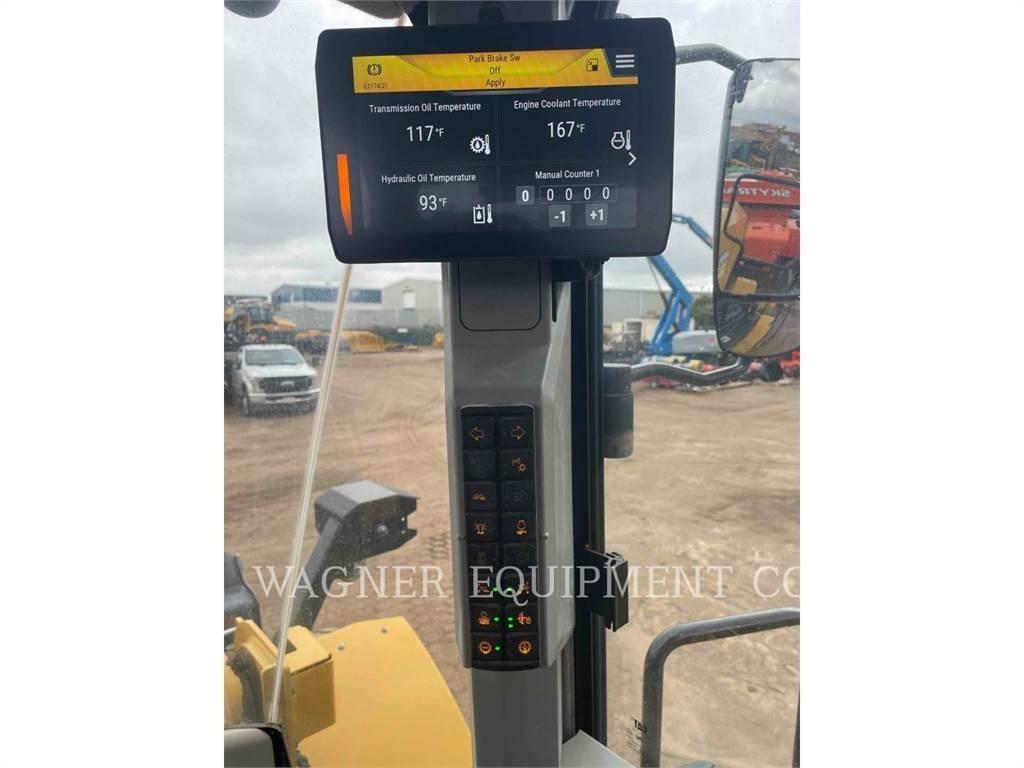 CAT 950 Kolesni nakladalci