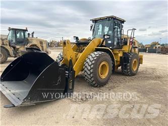 CAT 950 Kolesni nakladalci