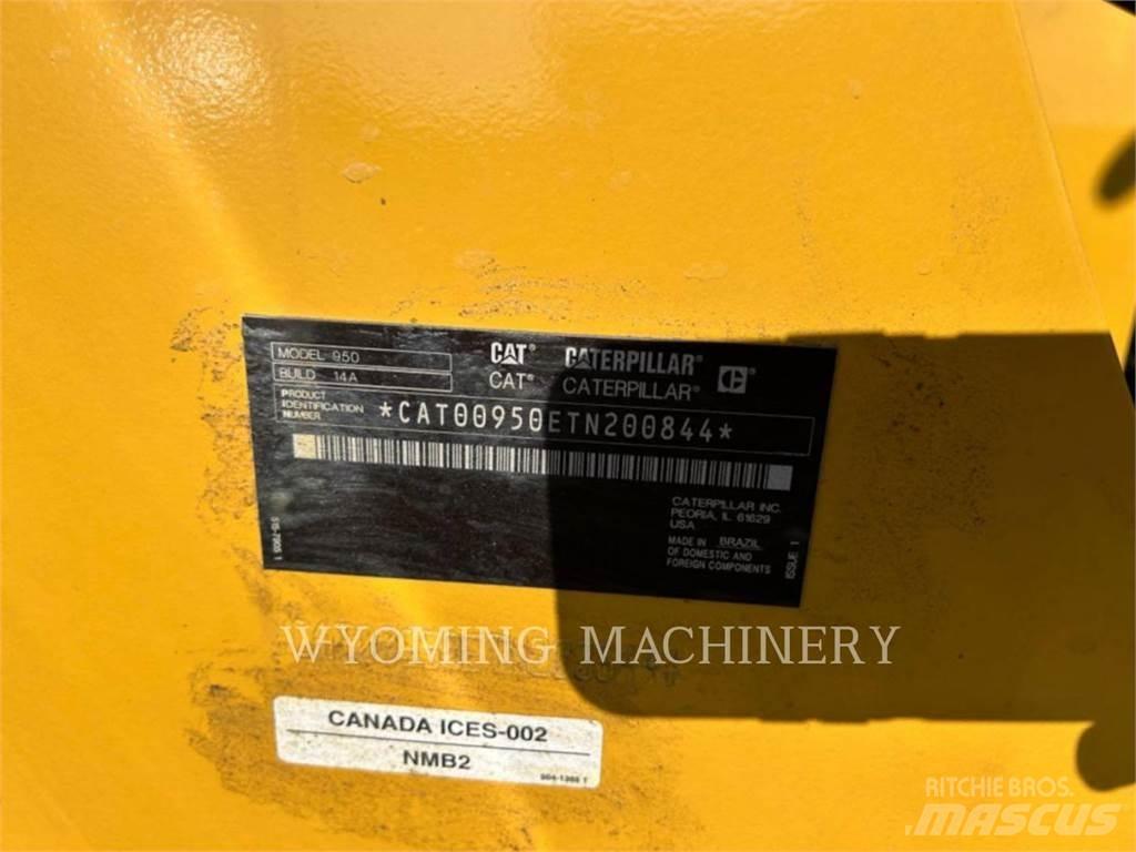 CAT 950 Kolesni nakladalci