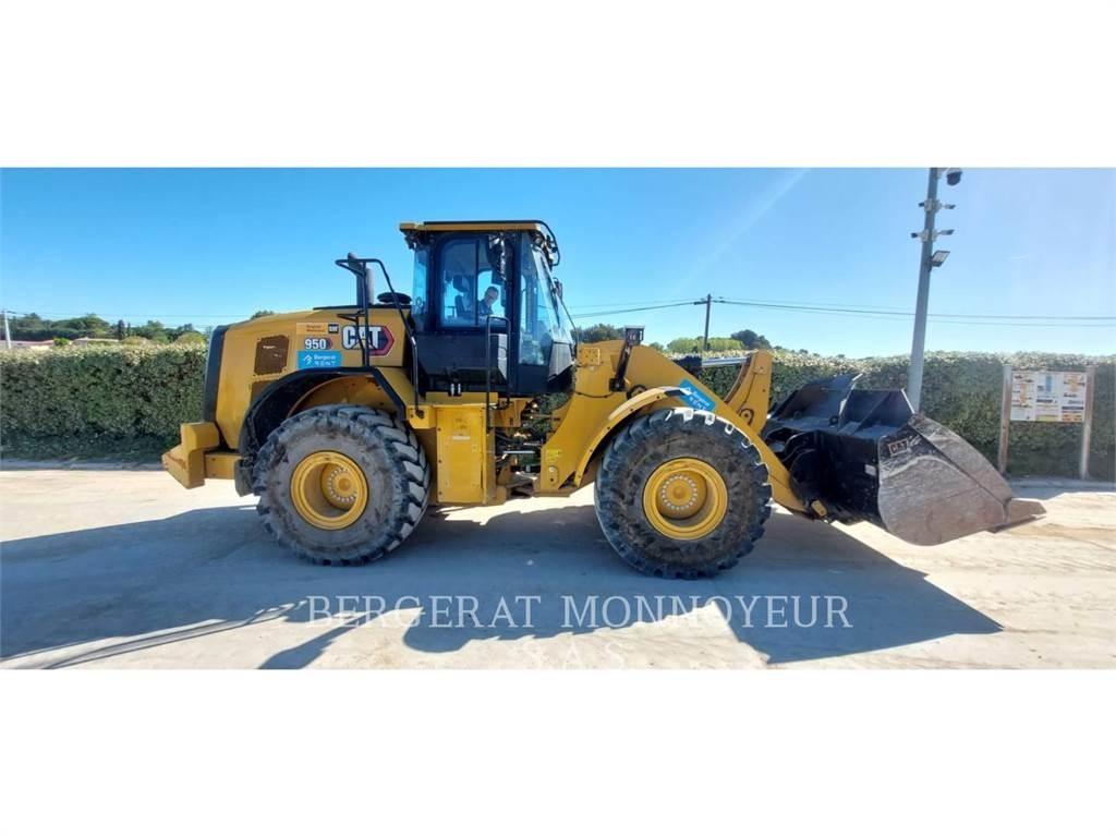 CAT 950 Kolesni nakladalci