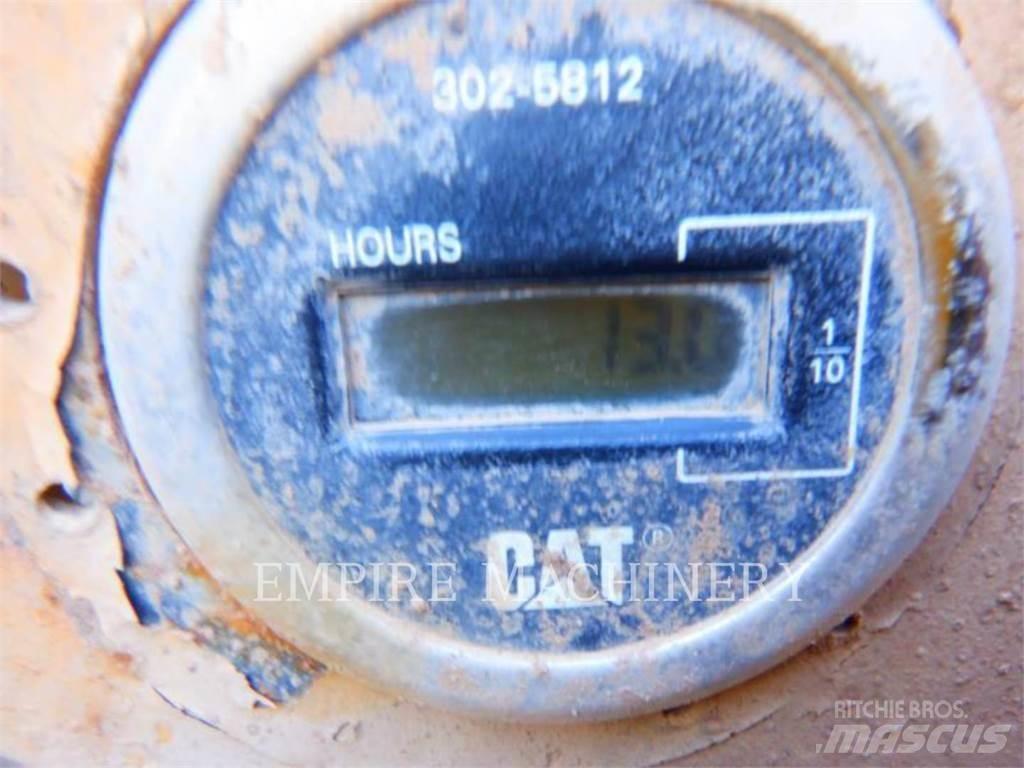 CAT 950 Kolesni nakladalci