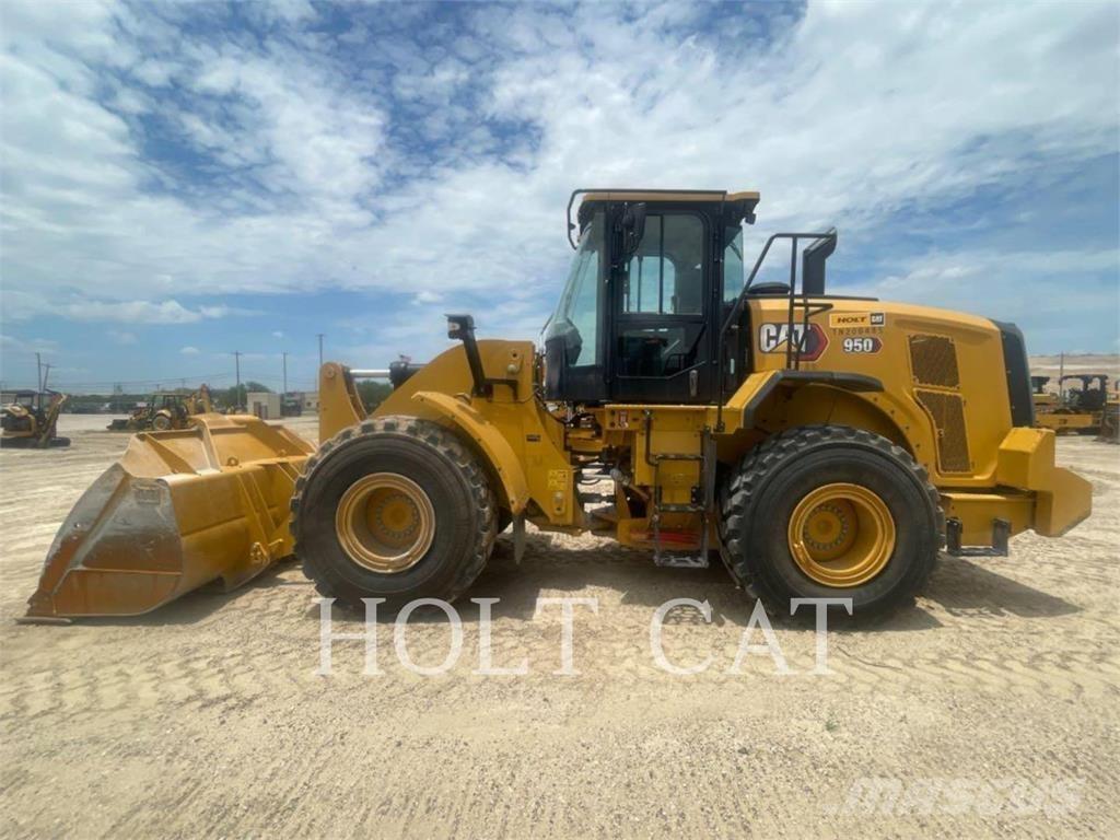 CAT 950 Kolesni nakladalci