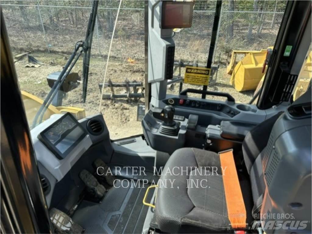 CAT 950-14 Kolesni nakladalci