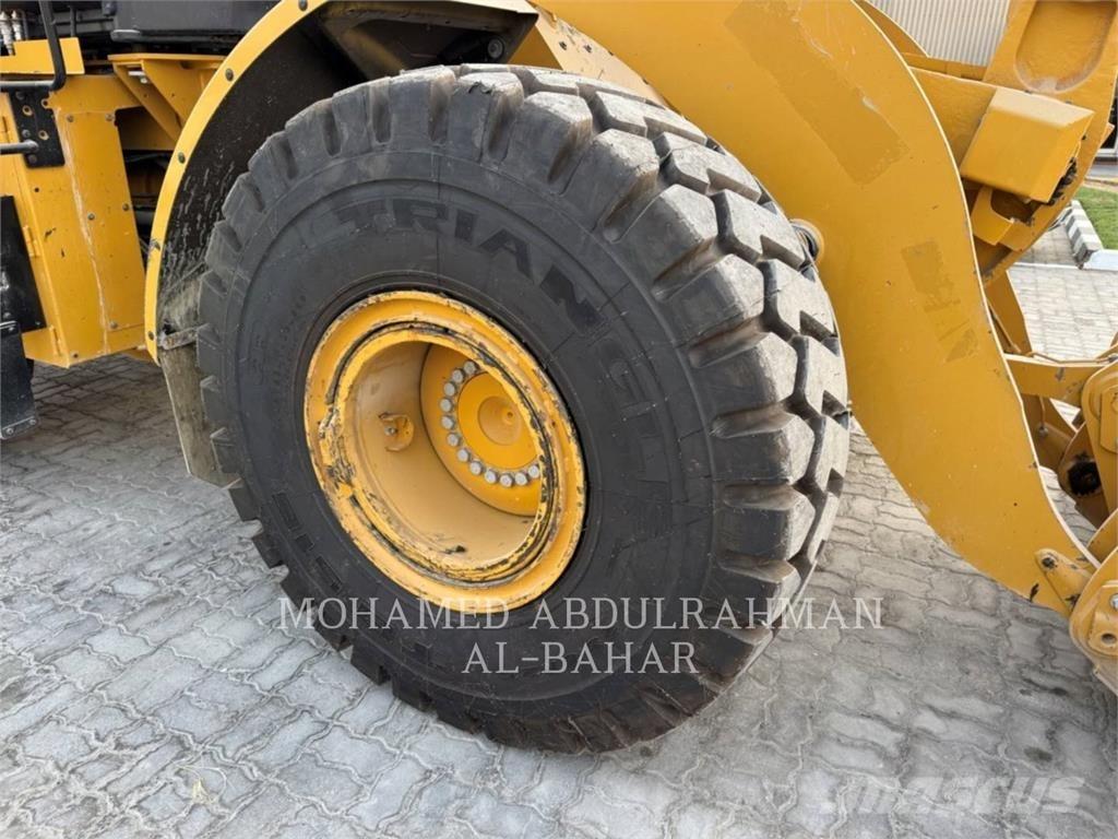 CAT 950-14 Kolesni nakladalci