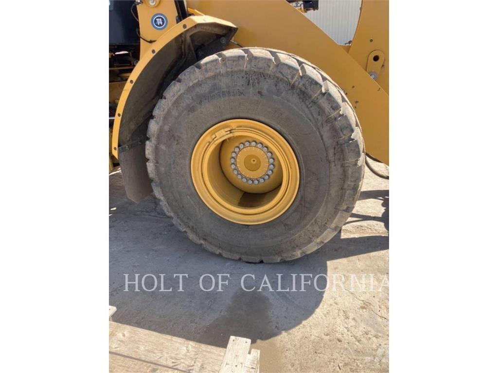 CAT 950-14 Kolesni nakladalci