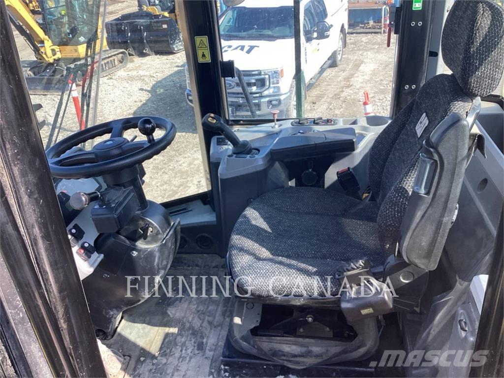 CAT 950 GC Kolesni nakladalci